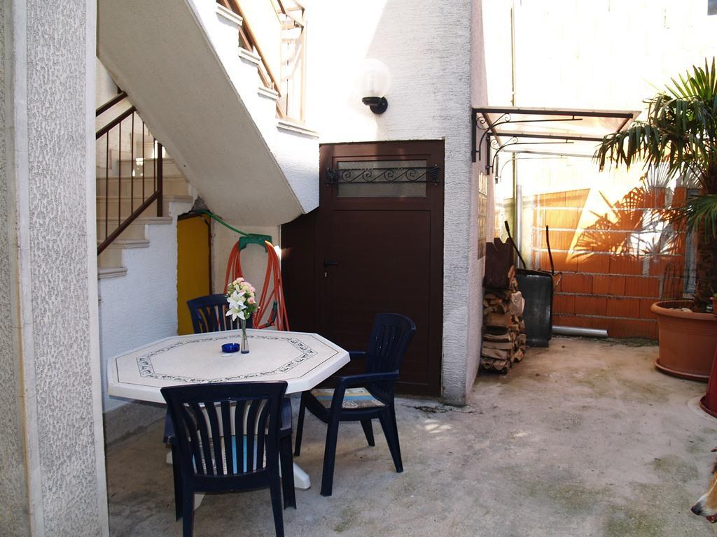 Apartment Nana 1 希贝尼克 外观 照片